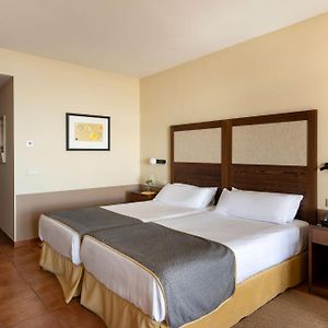 Habitación Estándar con Cama Queen